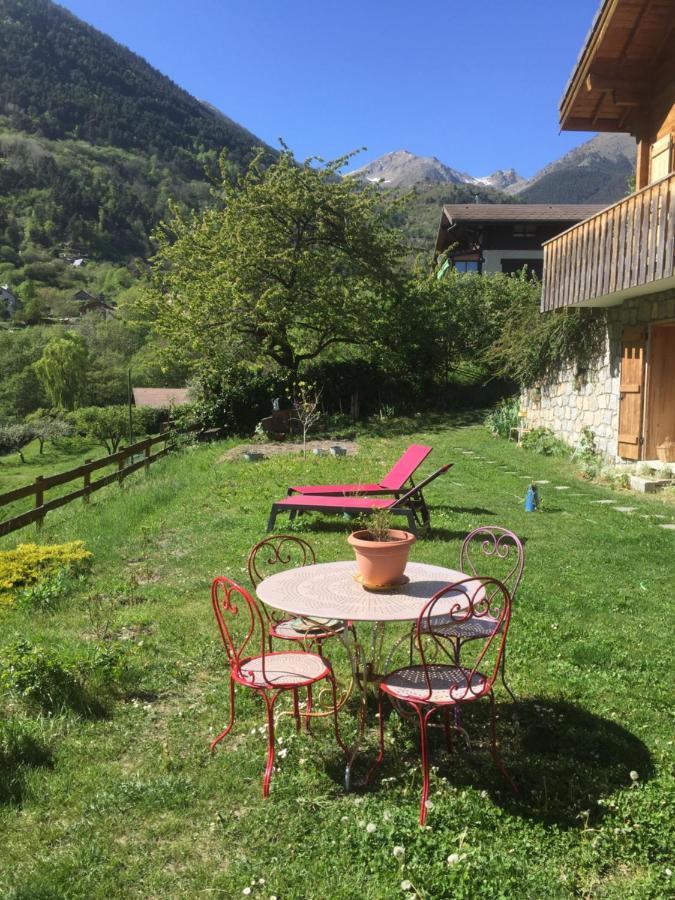 Rez De Jardin De Chalet Bois , Calme Et Verdure ! Saint-Martin-Vésubie Екстериор снимка